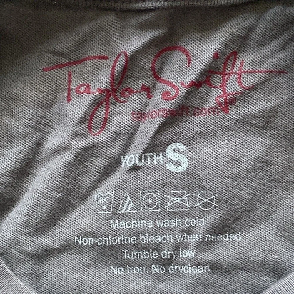 NEW Taylor Swift 2012 Official Red Grey Tee T-shirt Youth‎ Size Small - Picture 2 of 12